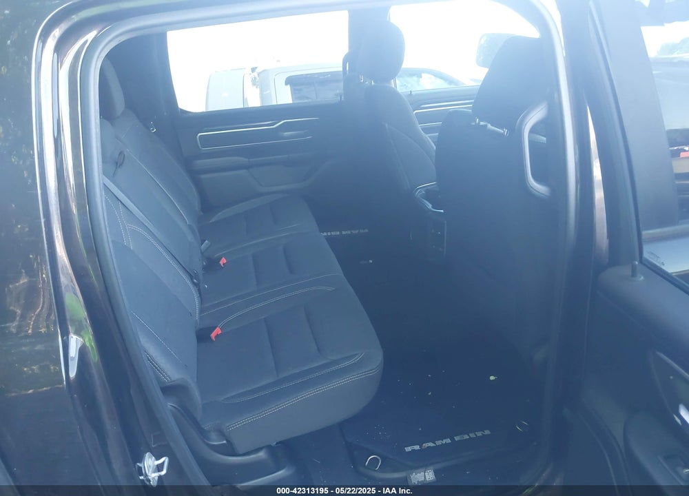 2019 RAM 1500 VIN: 1C6RREFT0KN616290