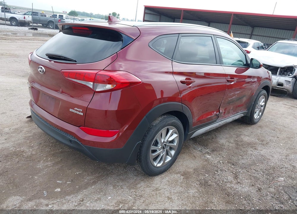 2018 HYUNDAI TUCSON SEL VIN: KM8J3CA49JU782593