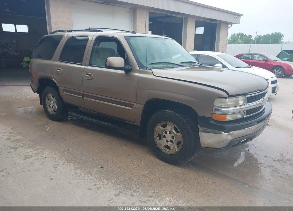 2004 CHEVROLET TAHOE LT VIN: 1GNEK13Z84J240257