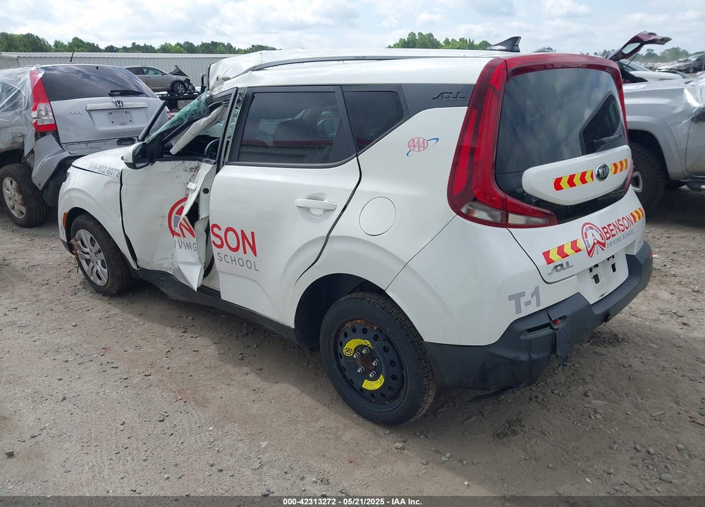 2021 KIA SOUL LX VIN: KNDJ23AU2M7143241