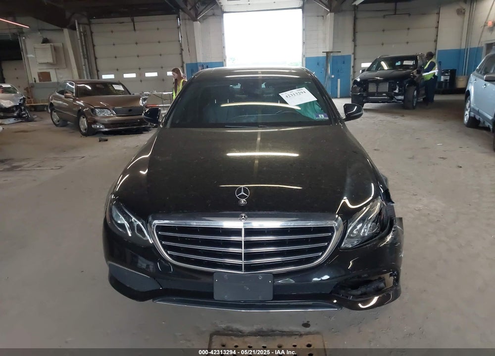 2019 MERCEDES-BENZ E VIN: WDDZF4KB2KA577059