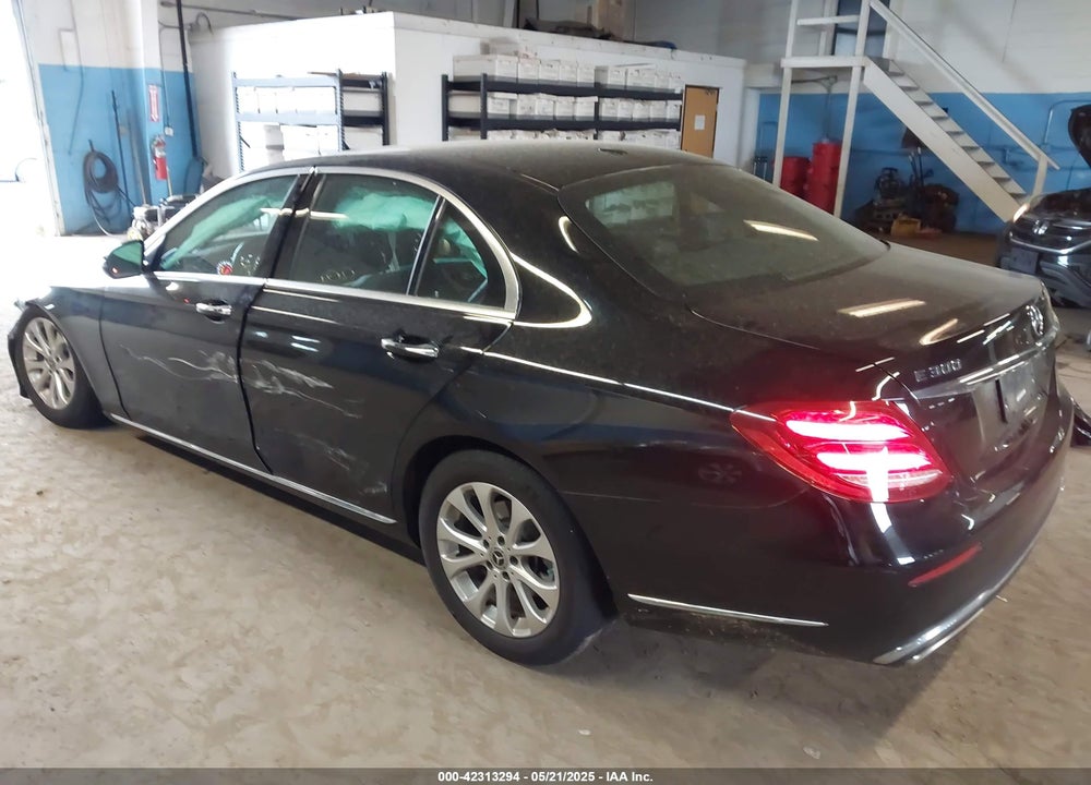 2019 MERCEDES-BENZ E VIN: WDDZF4KB2KA577059