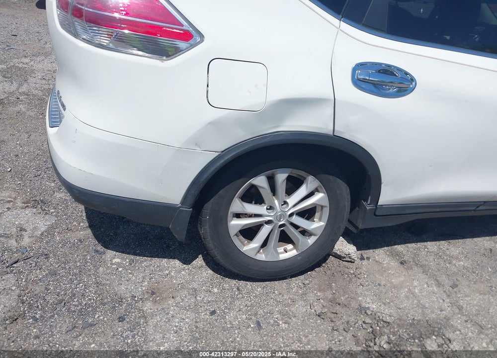2015 NISSAN ROGUE VIN: 5N1AT2MV8FC893535