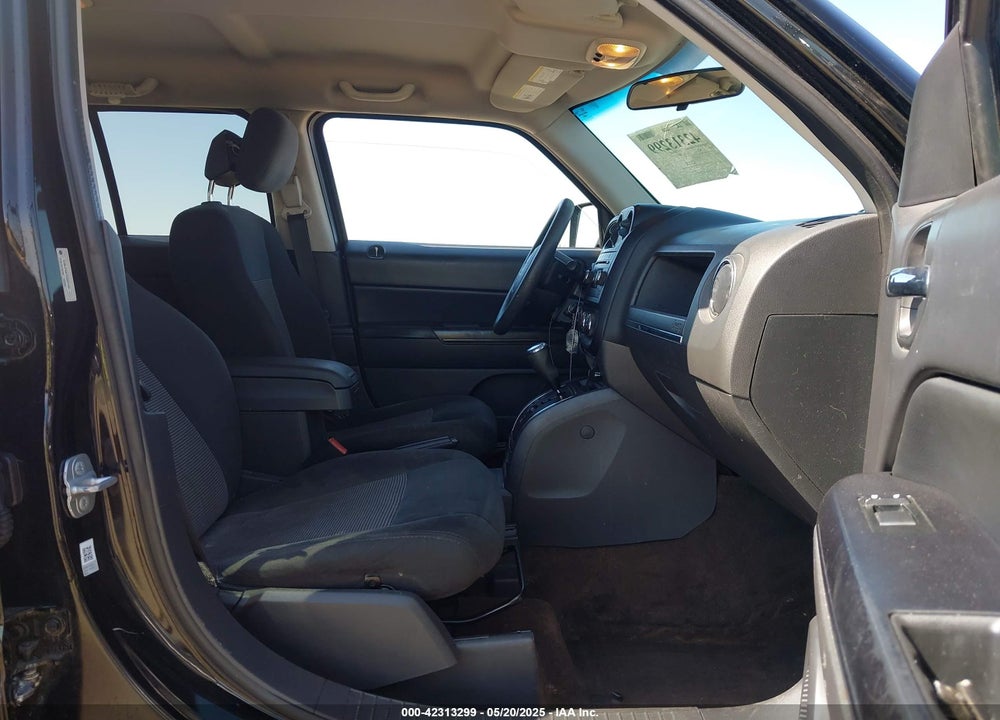 2014 JEEP PATRIOT SPORT VIN: 1C4NJPBA7ED881104