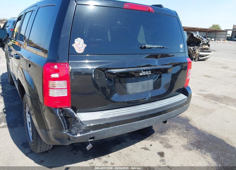 2014 JEEP PATRIOT SPORT VIN: 1C4NJPBA7ED881104