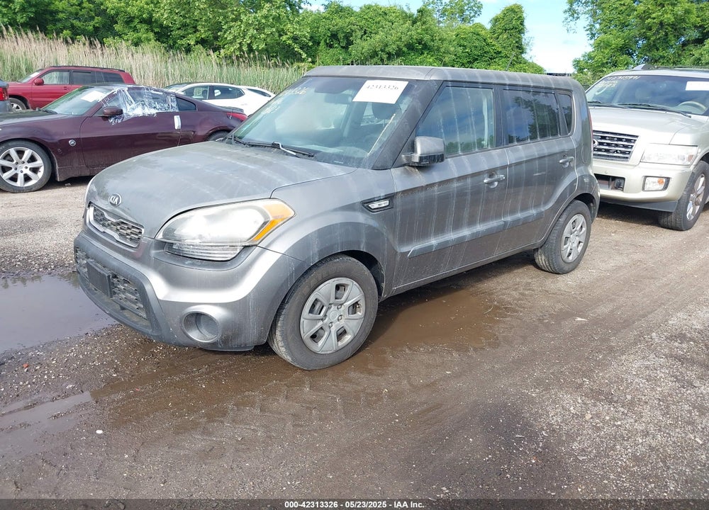 2013 KIA SOUL VIN: KNDJT2A56D7613867