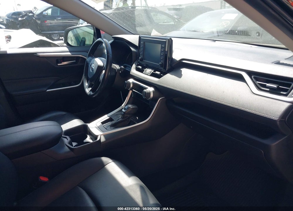 2019 TOYOTA RAV4 VIN: 2T3C1RFV7KC019484