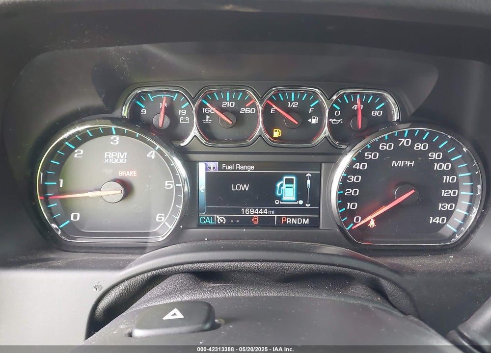 2015 CHEVROLET SUBURBAN 1500 LT VIN: 1GNSKJKCXFR724385