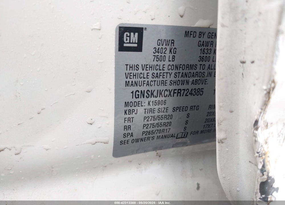 2015 CHEVROLET SUBURBAN 1500 LT VIN: 1GNSKJKCXFR724385