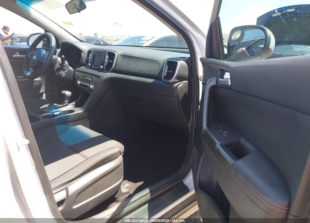 2018 KIA SPORTAGE VIN: KNDPM3AC2J7336450