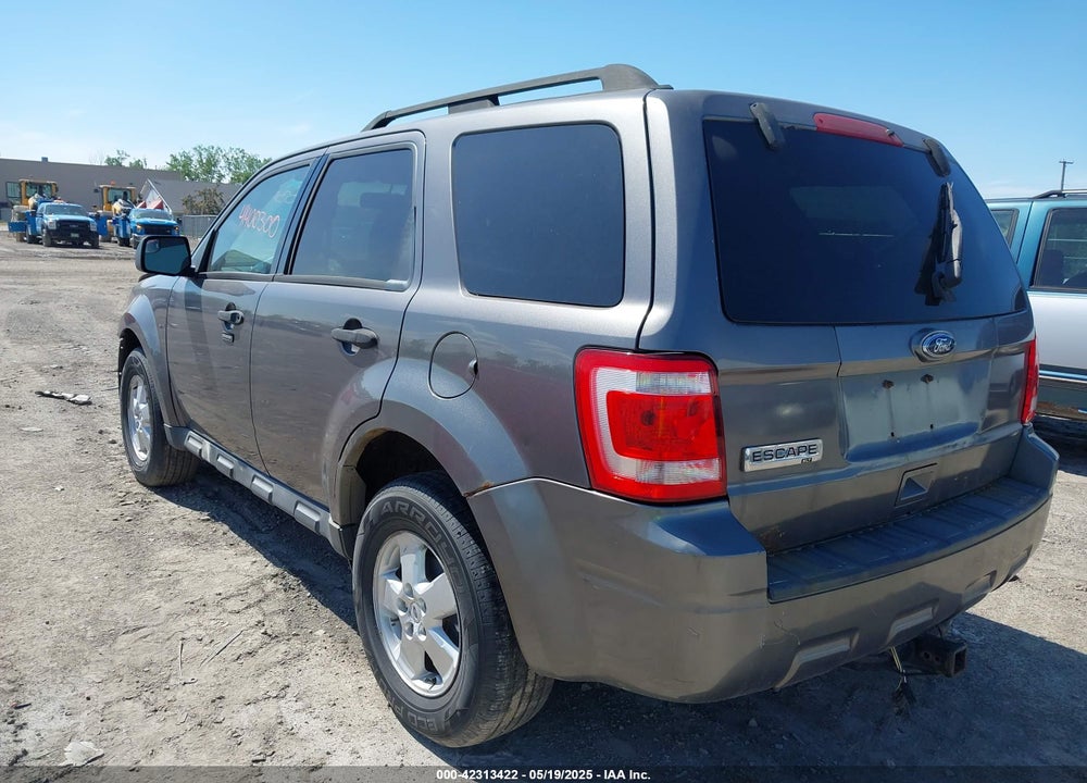 2010 FORD ESCAPE VIN: 1FMCU0D76AKA42828