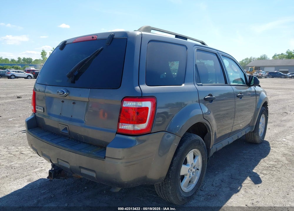 2010 FORD ESCAPE VIN: 1FMCU0D76AKA42828