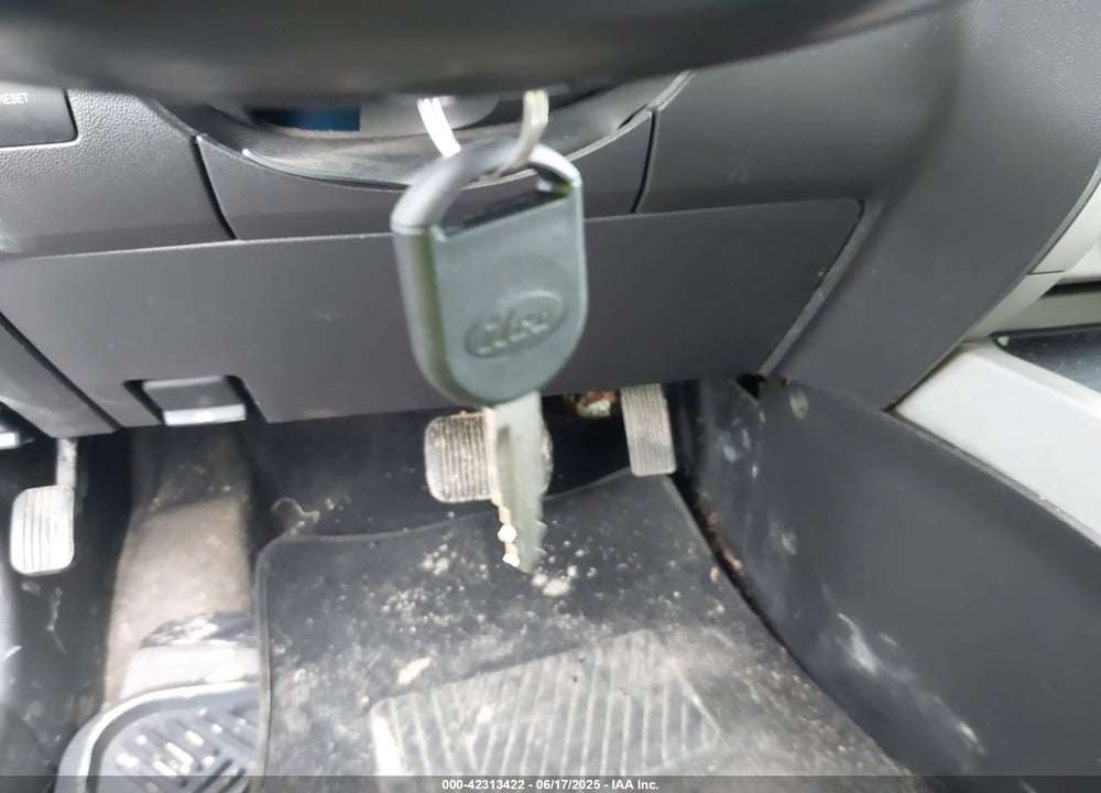2010 FORD ESCAPE VIN: 1FMCU0D76AKA42828