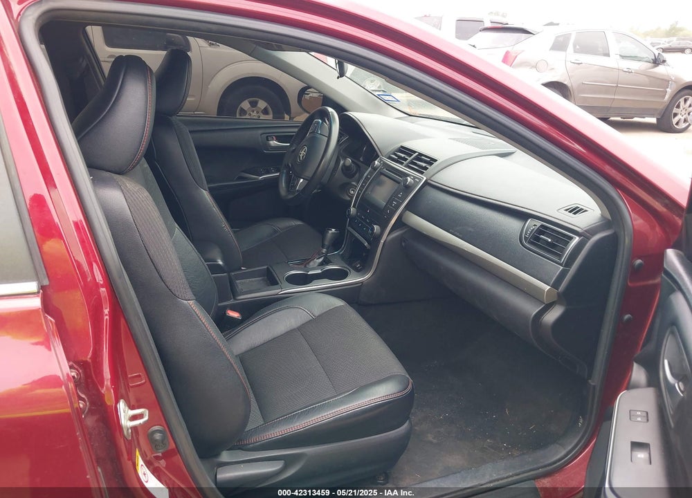 2017 TOYOTA CAMRY SE VIN: 4T1BF1FK2HU759805