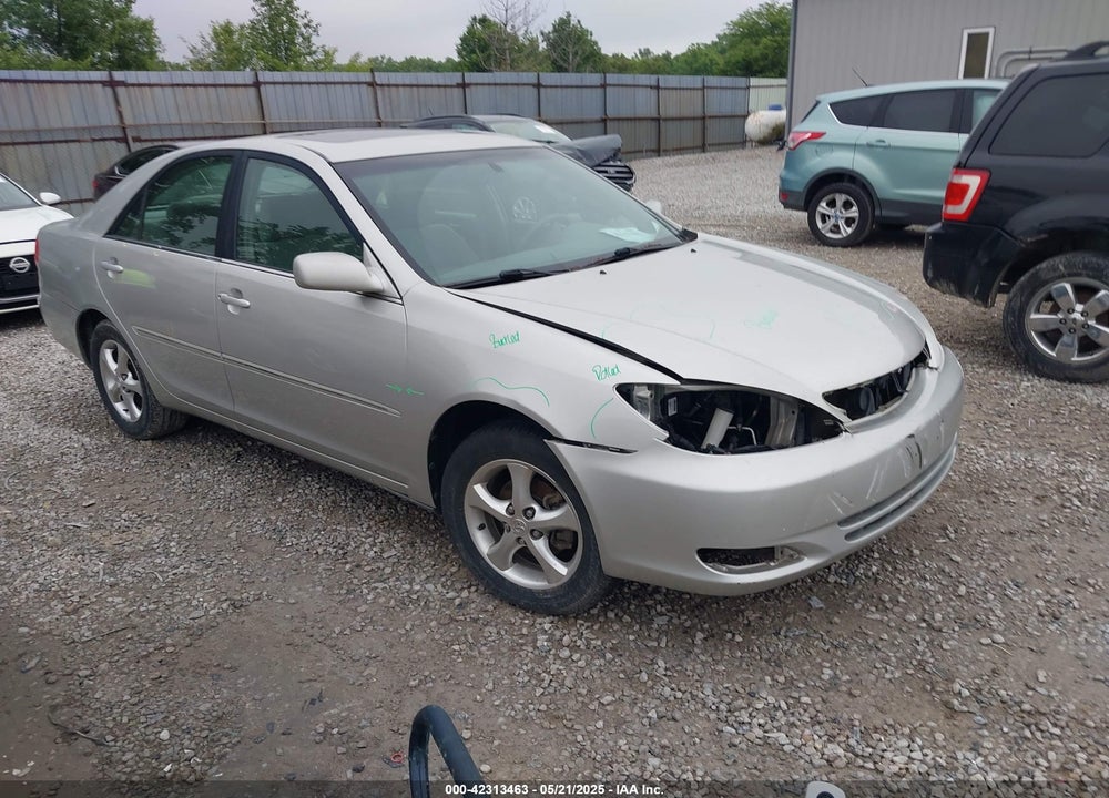2004 TOYOTA CAMRY XLE VIN: 4T1BE30K14U932800