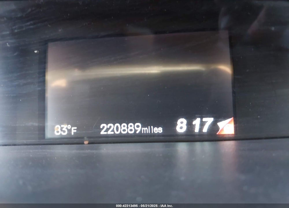 2014 HONDA CIVIC LX VIN: 19XFB2F56EE051746