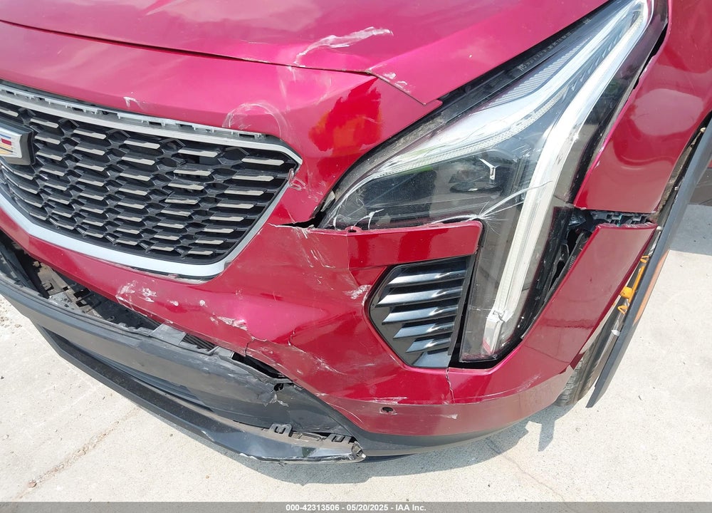 2019 CADILLAC XT4 VIN: 1GYFZER44KF122616