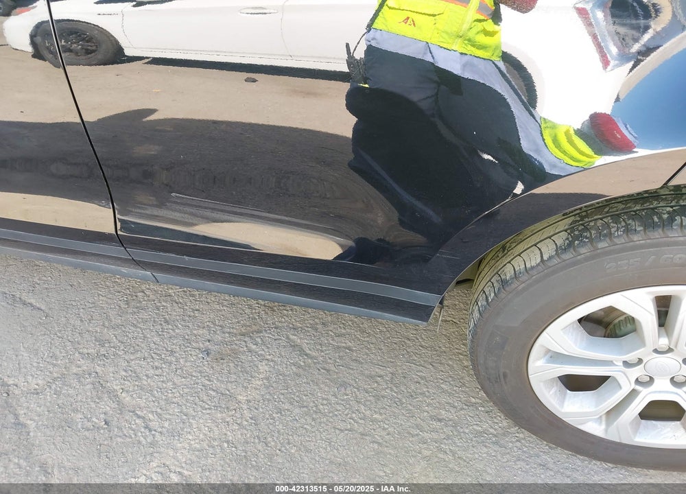 2020 LAND ROVER RANGE ROVER EVOQUE S VIN: SALZJ2FXXLH107737