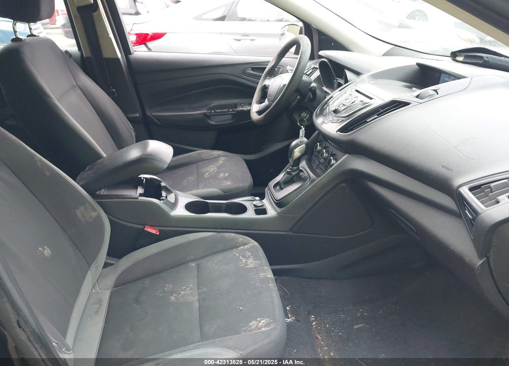 2014 FORD ESCAPE VIN: 1FMCU0F72EUA01961