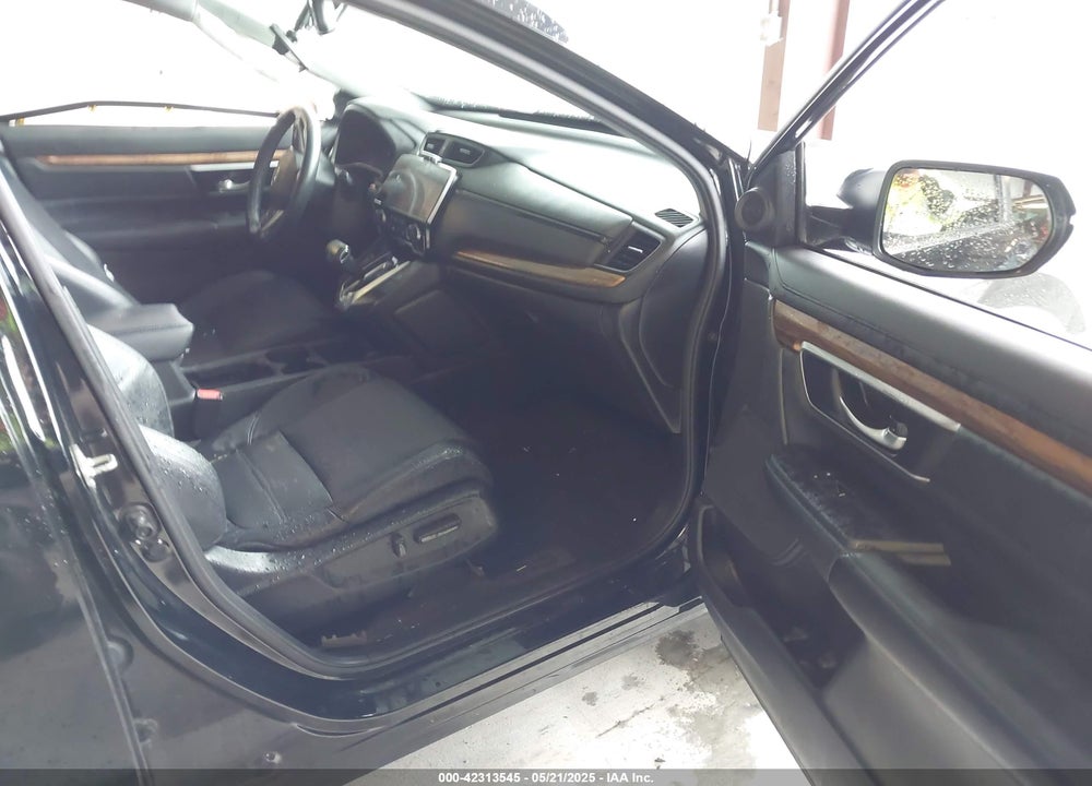 2019 HONDA CR-V VIN: 7FARW2H87KE039608