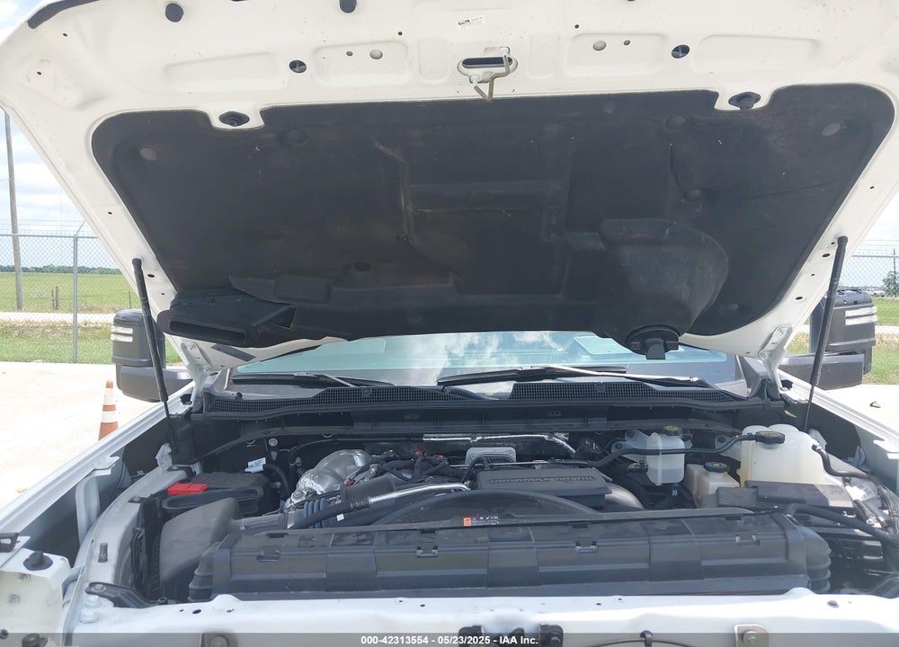 2025 CHEVROLET SILVERADO 2500HD 4WD STANDARD BED LTZ VIN: 2GC4KPEY8S1105363