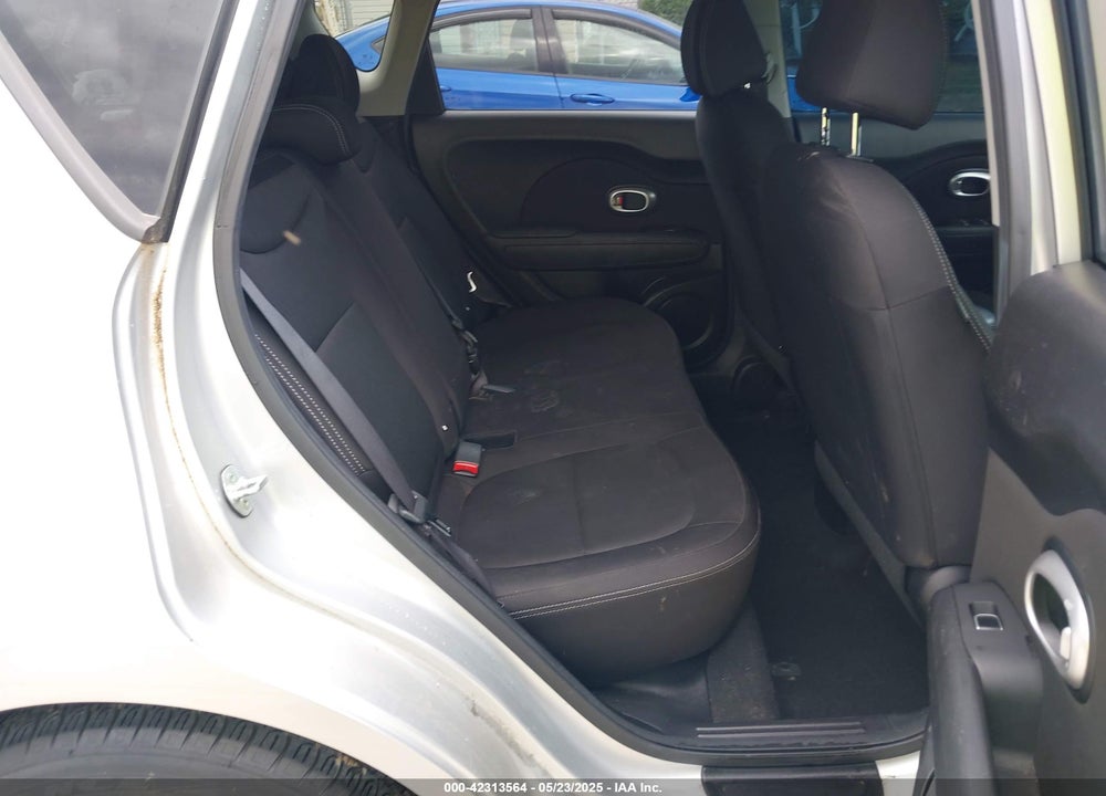 2019 KIA SOUL VIN: KNDJN2A24K7665575