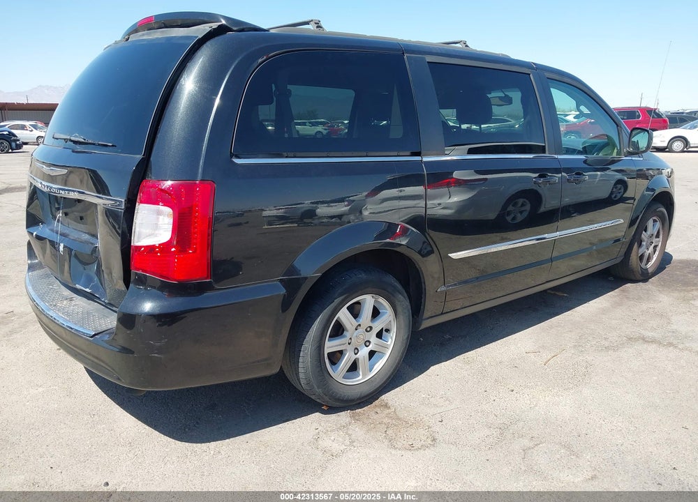 2013 CHRYSLER TOWN & COUNTRY VIN: 2C4RC1BGXDR526291