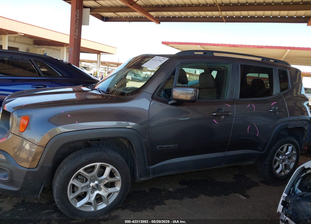 2017 JEEP RENEGADE LATITUDE 4X4 VIN: ZACCJBBB9HPE88147