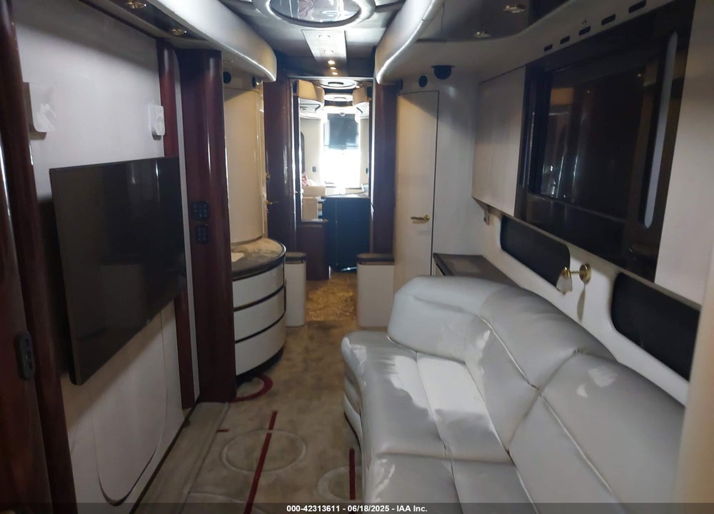 2006 NEWE P2000I VIN: 1N9458X8061011774