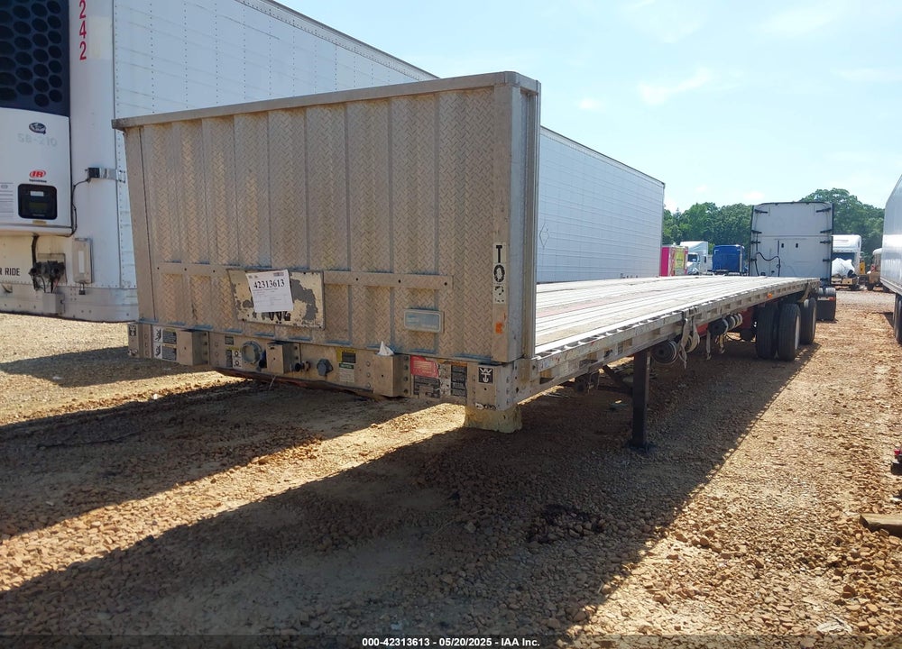 2001 WILSON TRAILER CO FLATBED SEMI TRAILER VIN: 4WWBHA6B01N605817