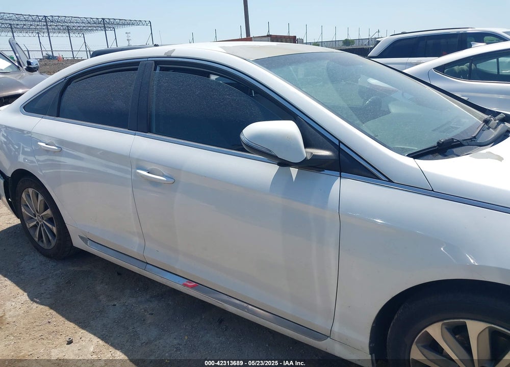 2016 HYUNDAI SONATA VIN: 5NPE34AF6GH311906