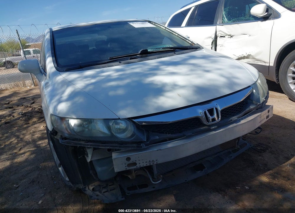 2010 HONDA CIVIC LX VIN: 19XFA1F52AE013910