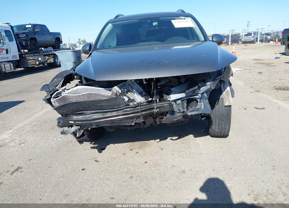 2016 VOLKSWAGEN TIGUAN VIN: WVGAV7AX1GW537635