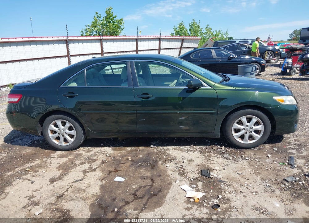 2011 TOYOTA CAMRY VIN: 4T1BF3EK3BU718717