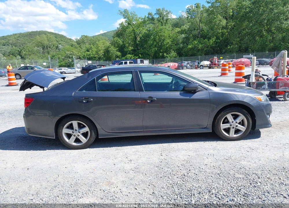 2014 TOYOTA CAMRY SE VIN: 4T1BF1FK7EU301253
