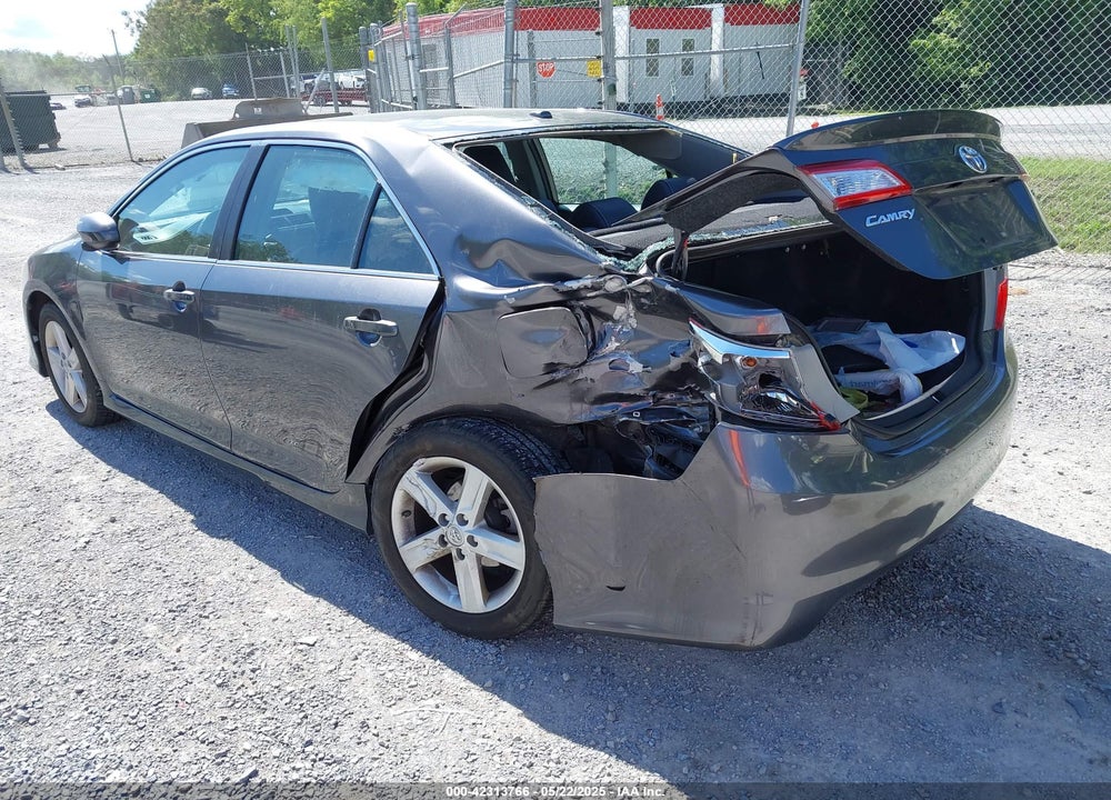 2014 TOYOTA CAMRY SE VIN: 4T1BF1FK7EU301253
