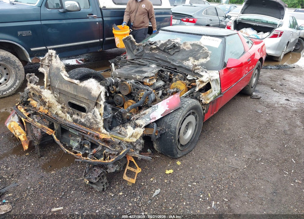 1984 CHEVROLET CORVETTE VIN: 1G1AY0785E5147037