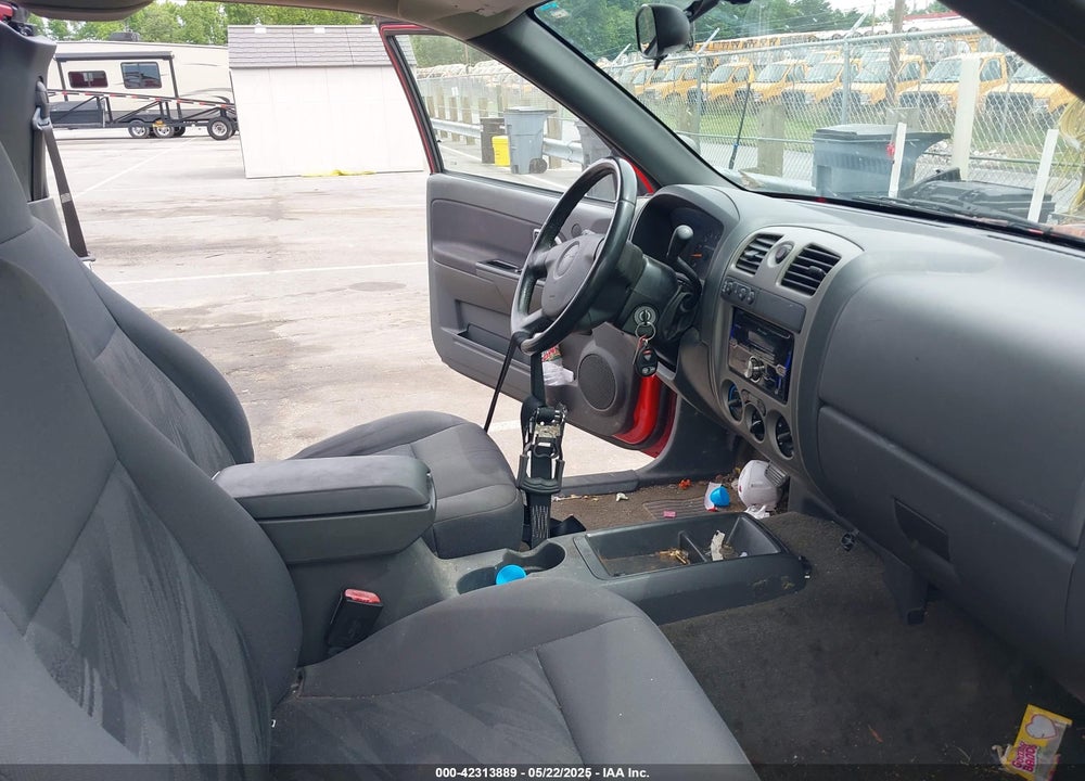 2005 CHEVROLET COLORADO LS VIN: 1GCDT196858158925