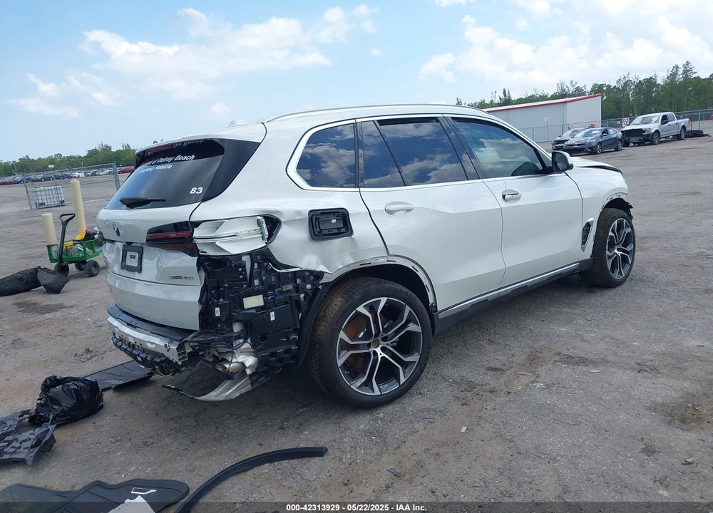 2025 BMW X5 VIN: 5UX13EU07S9X97721