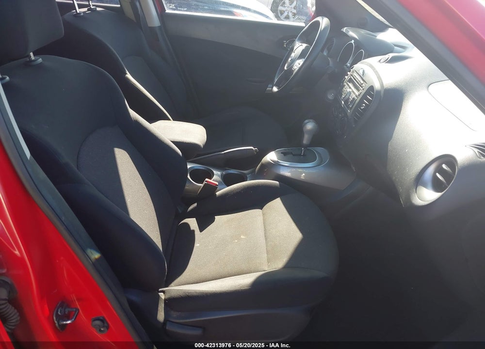 2014 NISSAN JUKE VIN: JN8AF5MR8ET357865