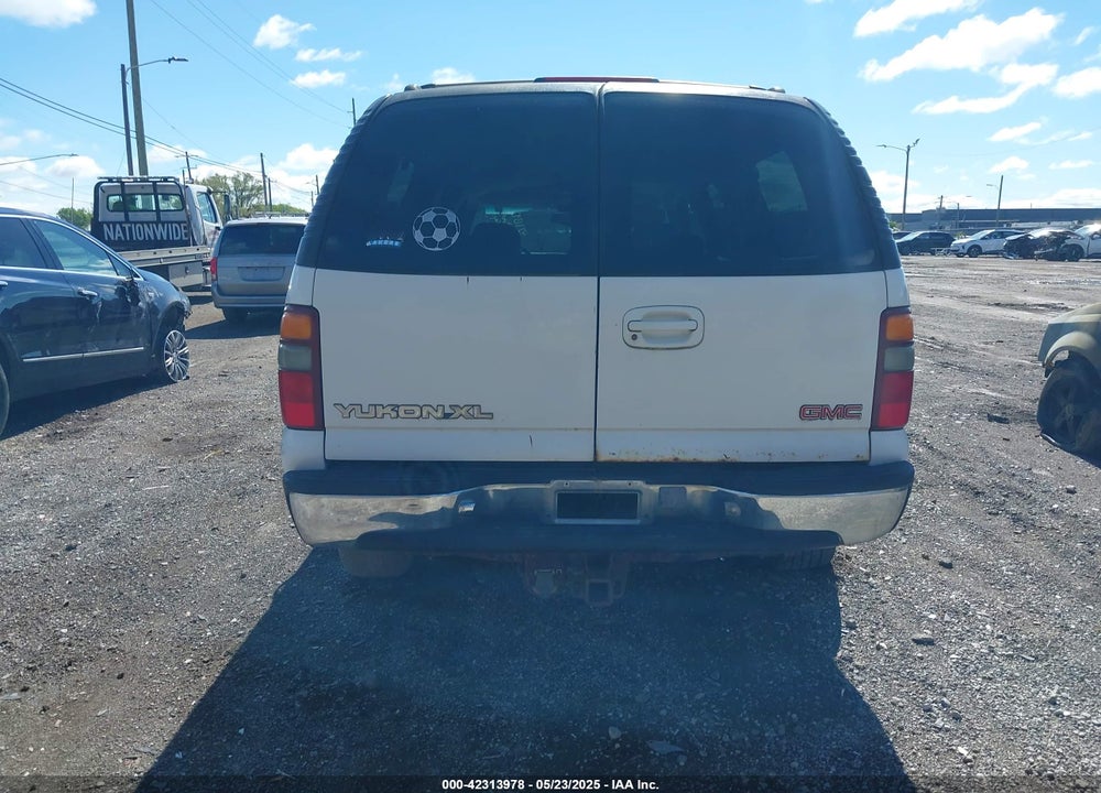 2000 GMC YUKON XL 1500 SLT VIN: 3GKFK16T7YG103164