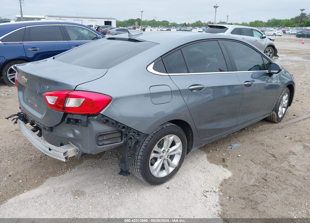 2019 CHEVROLET CRUZE VIN: 1G1BE5SM2K7103799