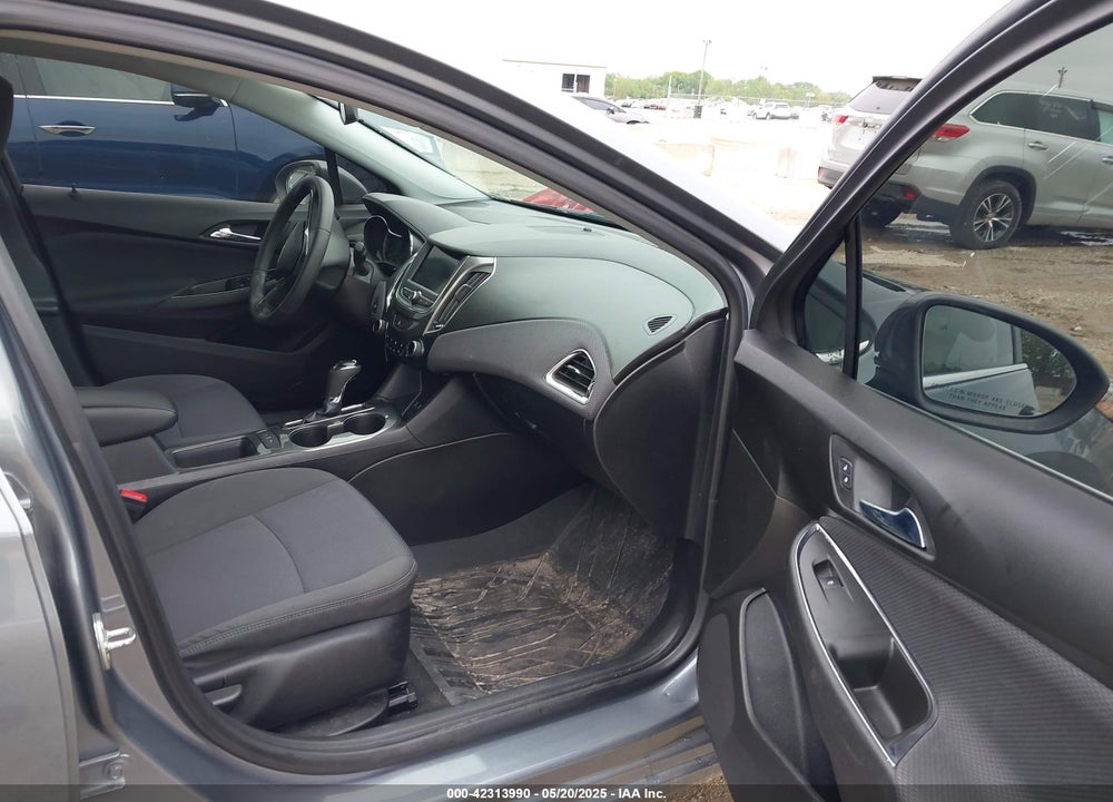 2019 CHEVROLET CRUZE VIN: 1G1BE5SM2K7103799
