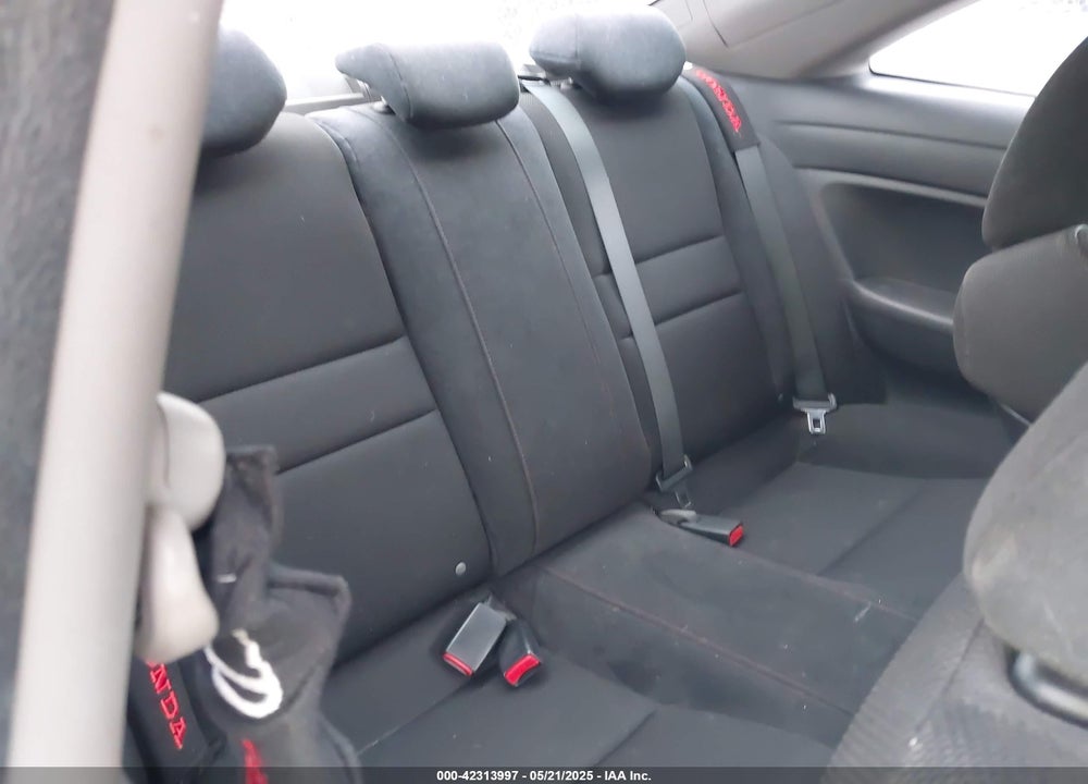 2011 HONDA CIVIC VIN: 2HGFG2A59BH700482