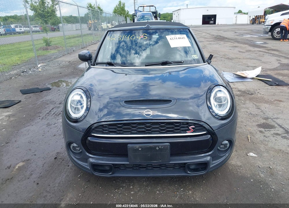 2021 MINI CONVERTIBLE COOPER S VIN: WMWWJ5C06M3M15700