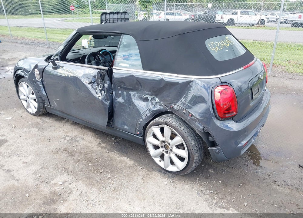 2021 MINI CONVERTIBLE COOPER S VIN: WMWWJ5C06M3M15700