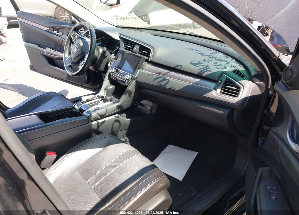 2017 HONDA CIVIC EX-L VIN: 2HGFC1F78HH653647