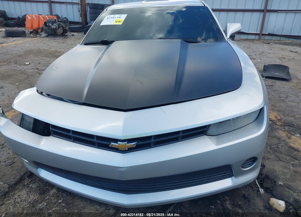2015 CHEVROLET CAMARO VIN: 2G1FA1E38F9125657