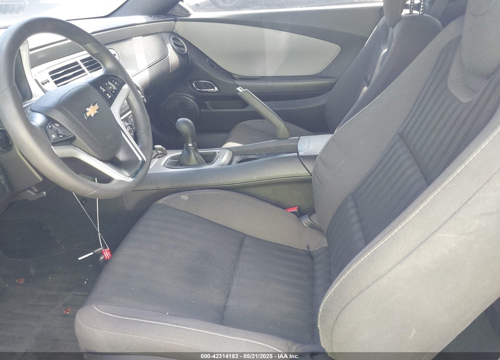 2015 CHEVROLET CAMARO VIN: 2G1FA1E38F9125657