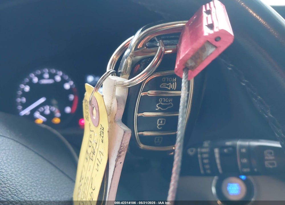 2017 HYUNDAI TUCSON VIN: KM8J3CA28HU299458